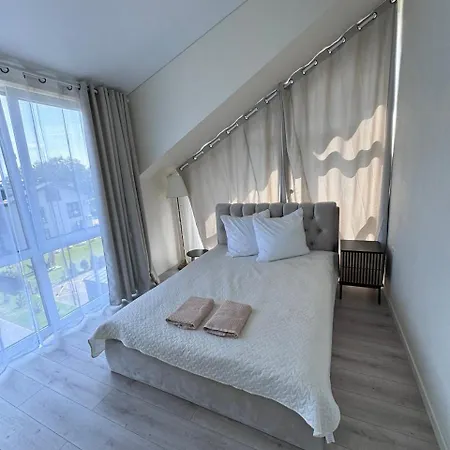 4rest 3*