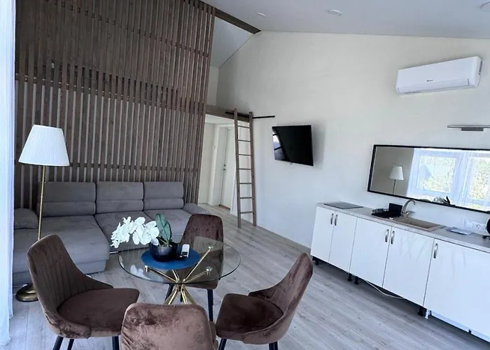 4rest Hotel apartamentowy 3*